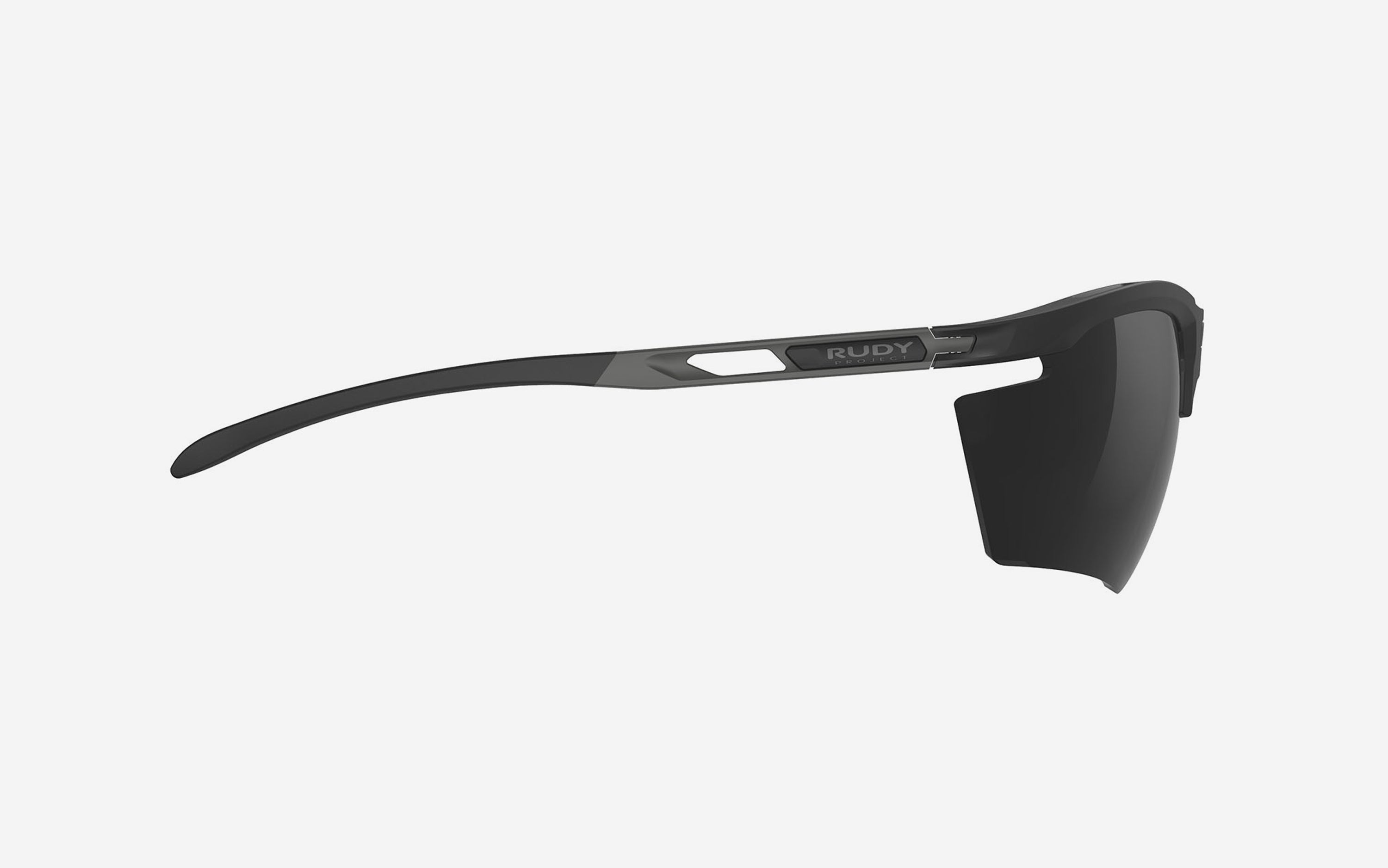 Magnus Black Matte - Smoke Black